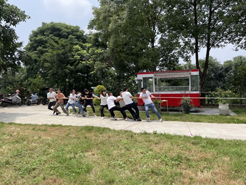 �����l(f��)չ��˾���ж��^�M(j��n)�����h�����(gu��)�������l(f��)չ��˾�_չ����(hu��)���(d��ng)